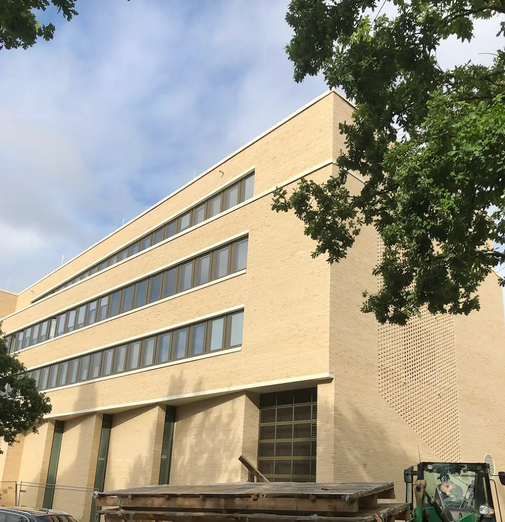 Bauprojekt 9